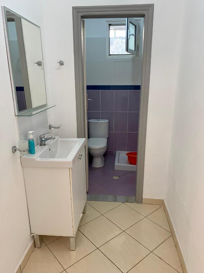 Vaso Apts Sarandë Esterno foto